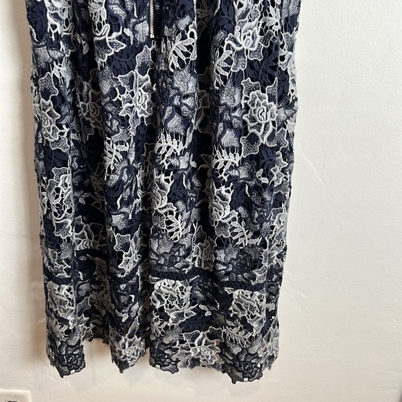 NWT eri+ ali ANTHROPOLOGIE Blue embroidered dress with lining size L - Picture 5 of 11